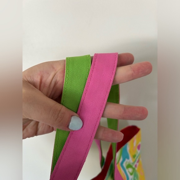 Lilly Pulitzer for Estée Lauder Fruit Print Tote - Picture 8 of 9